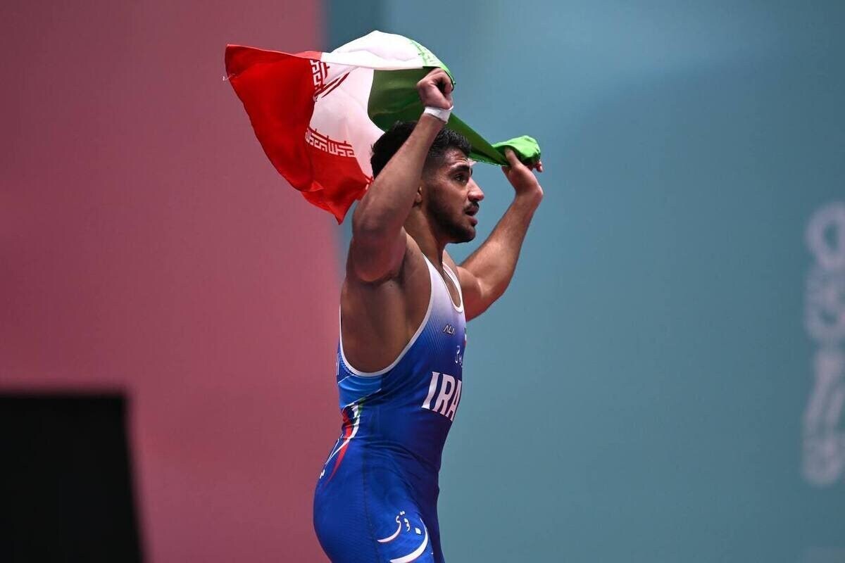 بولدوزر کشتی ایران برترین فرنگیکار جهان شد