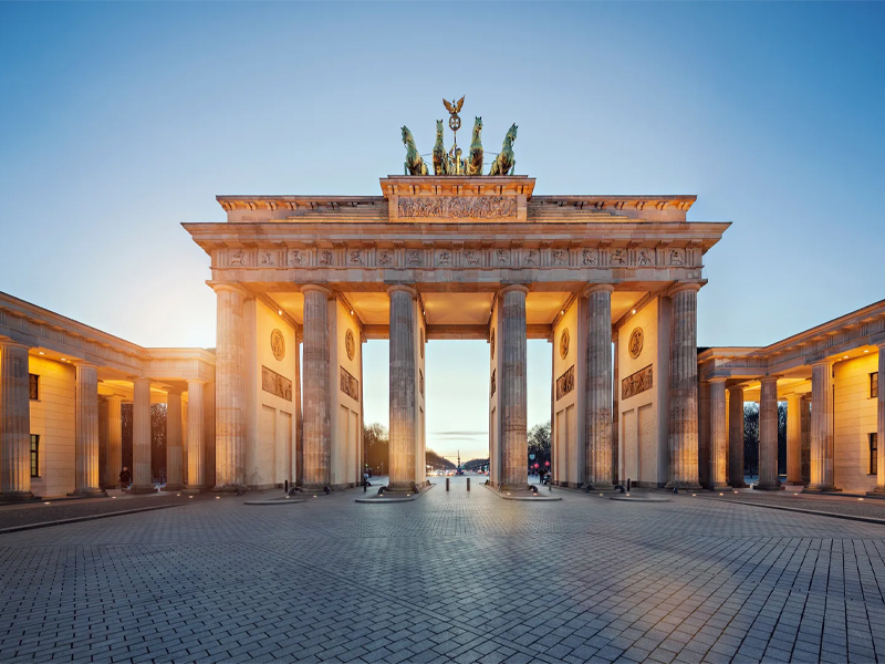 دروازه براندنبورگ نماد آلمان