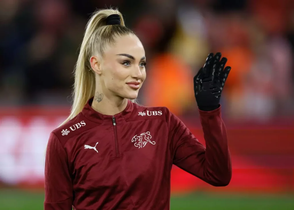 آلیشا لمان حامل مشعل المپیک شد