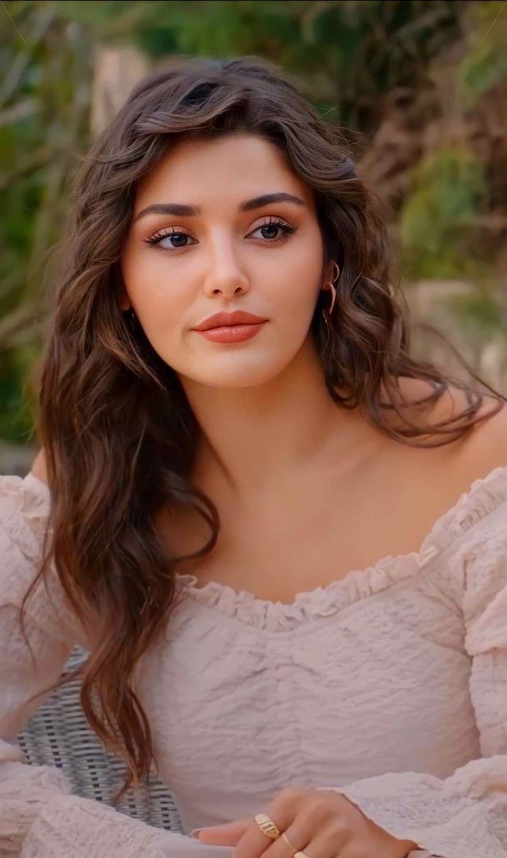 چهره محبوب ترکیه در برنامه قرعه‌کشی جام جهانی