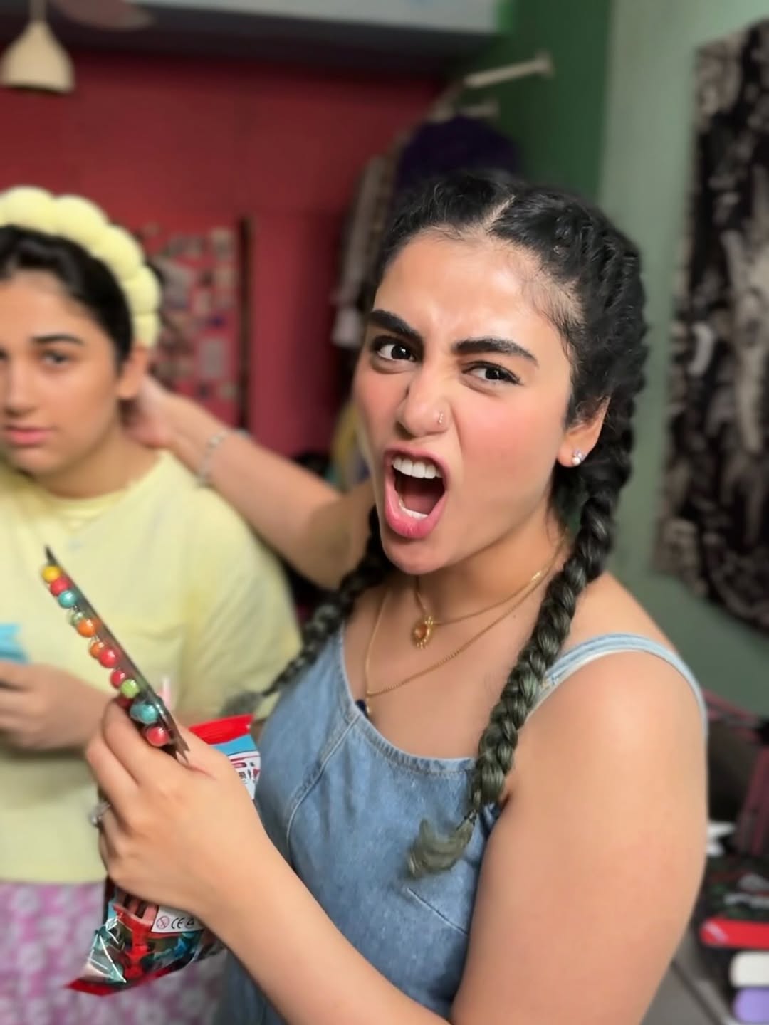 عکس الناز و طناز قربانی