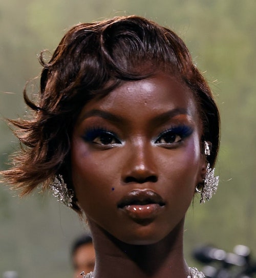 برتری آنوک یای در فشن ۲۰۲۵