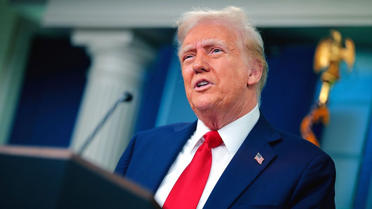 قرعه‌کشی جام جهانی با حضور ترامپ